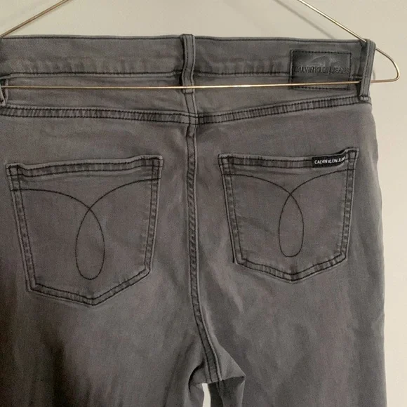 Calvin Klein jeans - Picture 6 of 9